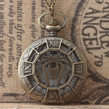 2016大號蜘蛛石英老人古董懷表學生做舊掛表翻蓋鏤空掛鏈表批價