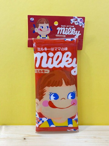 【震撼精品百貨】Peko 不二家牛奶妹 扣包筆袋-紅#71863 震撼日式精品百貨