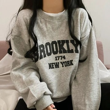 好看到逆天！ 大學t長袖 韓國大學t 情侶大學t 國中生衣服 純棉圓領衛衣 設計感大學t 英文印花 潮流衣服 秋冬女裝