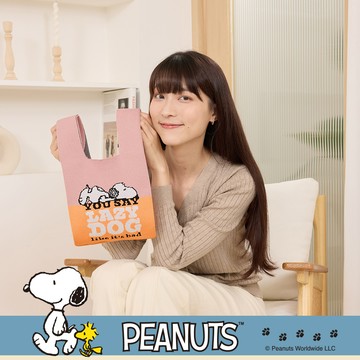 Snoopy 史努比聯名款．針織多變手腕包 春日粉橘款