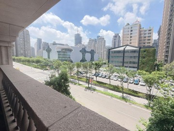 七期歌劇院首排天璽五毛胚學區三平車｜台中市西屯區市政北六路