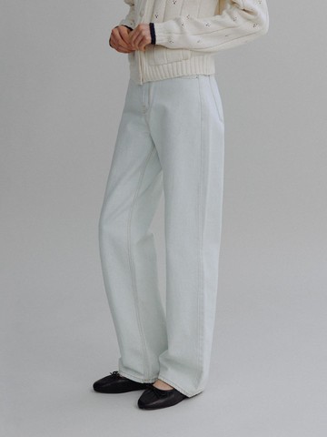 RUBY STRAIGHT JEANS [LIGHT BLUE]