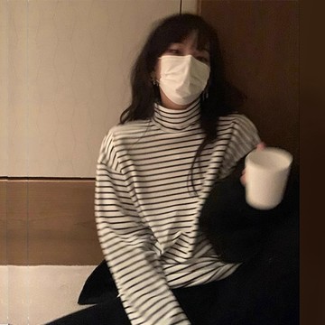 vuja de  條紋德絨打底衫  高領打底衫  長袖T恤女  內搭  寬鬆  長袖上衣女  衣服女