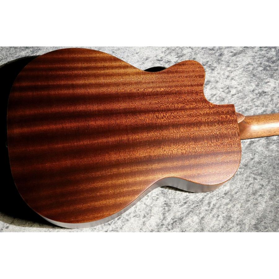 Martin 000CJR-10E STREET MASTER #2749568 