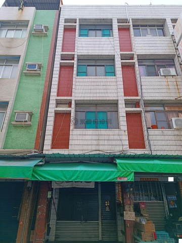 ~瑞隆瑞興市場騎樓透天~有市店面｜高雄市前鎮區瑞雄街