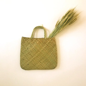 復古田園手工編織手提壁掛花籃花器客廳裝飾編織包掛墻草編花籃1入