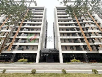 火車站黃金地段｜雙陽台大空間｜平面車位兩房｜台中市沙鹿區斗潭路