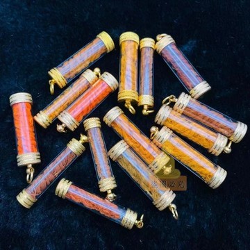 台灣出貨🔥泰國佛牌 符管吊墜 龍婆坤袈裟 佛飾品 隨身掛飾 開運祈福 過香爐 招財轉運 平安辟邪 擋災 聖物 泰國飾品