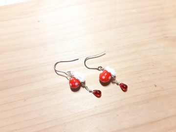 柚子林琉璃 - 糖霜草莓 - 琉璃耳環/可改耳夾/可放精油