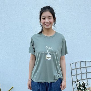 Hana-Mokuba花木馬日系女裝圓領印花反摺造型上衣_淺粉/中綠