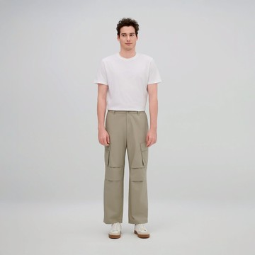 GIORDANO 男裝超輕薄機能涼感卡其褲 01116007