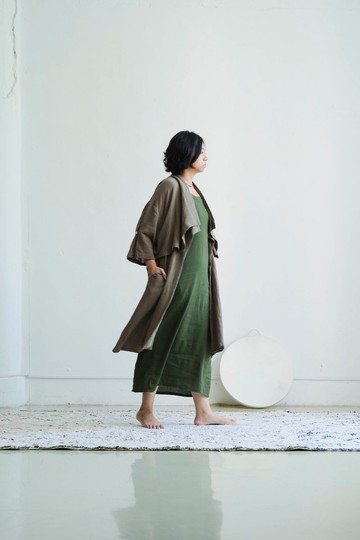 OMAKE 層次感風衣外套 / 棉麻 卡其綠