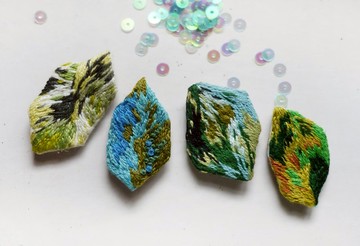 【礦石  山脈】刺繡胸針