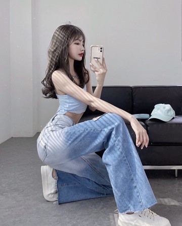 牛仔褲女設計感小眾漸變色闊腿褲子夏季新款破洞直筒乞丐長褲