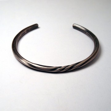 【Line 系列】 #a399 925銀線條扭轉手環/ 925銀/ 手工禮物/ 客製