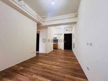 宸｜都會公園捷運宅｜次頂樓全新三房含平面車位｜高雄市楠梓區惠正街