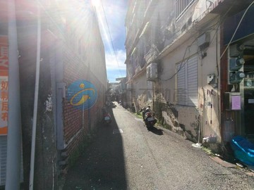 和平路靜巷超便宜透天｜屏東縣屏東市和平路