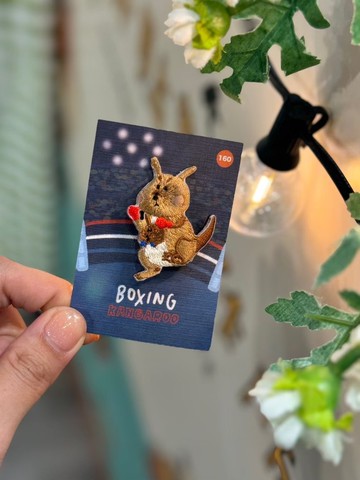 刺繡燙貼/別針 | 運動動物-拳擊袋鼠