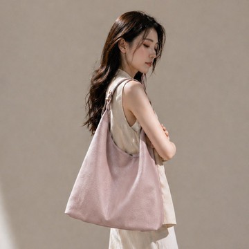 ANNA DOLLY 慵懶大容量荔枝紋肩背包 側背包 A4可放 通勤包 粉杏