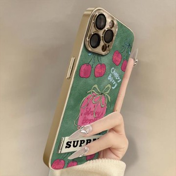 綠底草莓適用蘋果17promax手機殼小羊皮新款iPhone17pro高級感16p防摔14plus女款15創意13支架全包防摔保護套