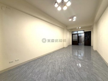 仁武運動公園全新五房雙套房臨路車庫透天｜高雄市仁武區安樂一街
