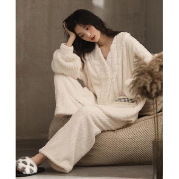 珊瑚絨睡衣冬季女款2024年新款家居服女士秋冬天高級感可外穿套裝