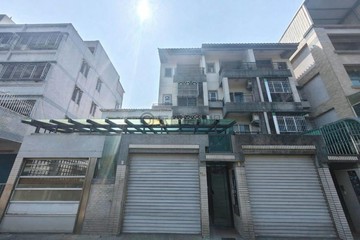 仁武臨路｜仁雄商圈｜大地坪面寬雙車墅｜高雄市仁武區仁勇西巷