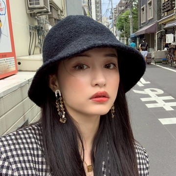 秋冬復古圓頂羊毛呢漁夫帽子女小帽檐英倫時尚針織帽禮帽折疊盆帽1入