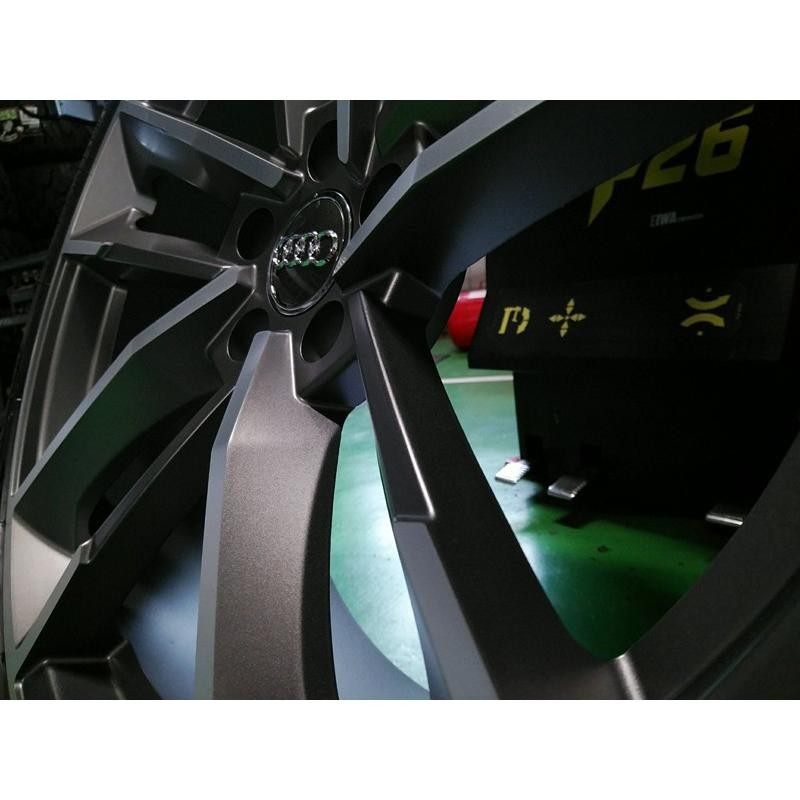 アウディ純正　カスタムエディション　255/35R20　A4　A5　A6 アウディ純正カスタムエディション255/35R20A4A5A6