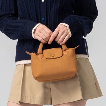 moz瑞典 駝鹿 防潑水 雲朵 水餃包(焦糖)