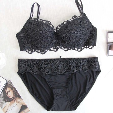 【艾波迷亞】法式情人 縷空刺繡 鋼圈內衣 素色內衣 集中 成套  7058