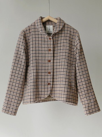 義大利製米咖色千鳥格紋 小元寶領休閒西服 套裝