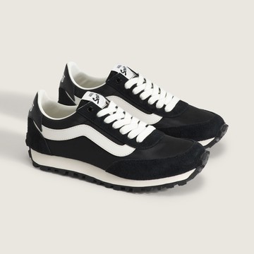 Premium LX STYLE 152 黑色滑板鞋