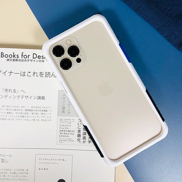 送品牌掛繩 iPhone 12系列 NMD抗汙防摔手機-白東京