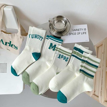 大唐襪業 D223中筒襪女綠色系女襪學院風運動潮中筒襪字母休閒純棉堆堆襪