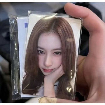 官方正版 TWICE上海簽售卡 湊崎紗夏 Sana紗小卡 兔Yzy線下1.0簽售卡 定 桃 紗 效 南 豆 彩 瑜 臉