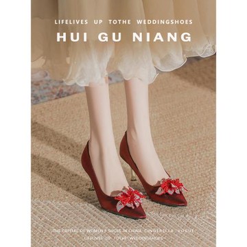 紅色水鉆花朵秀禾婚鞋新娘鞋中式婚宴敬酒鞋配紅裙子訂婚鞋女細跟