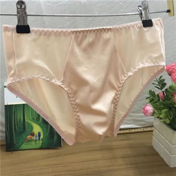 時尚日單新款絲滑光面彈力柔軟貼身面料女版男式變裝日常舒適內褲