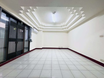 高雄中正靜巷｜3房平車優質宅｜高雄市苓雅區中正二路