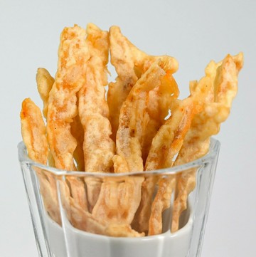 千成商會 日本國內加工 柔軟魷魚炸乾 200g 採用真魷魚乾製成 口感濕潤柔軟的魷魚天婦羅風味 下酒菜與小點心皆宜 【千成商會】 日本必買 | 日本樂天熱銷