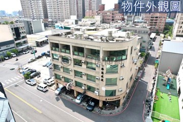 高鐵商圈臨路五套房收租超值大店面｜高雄市左營區重信路