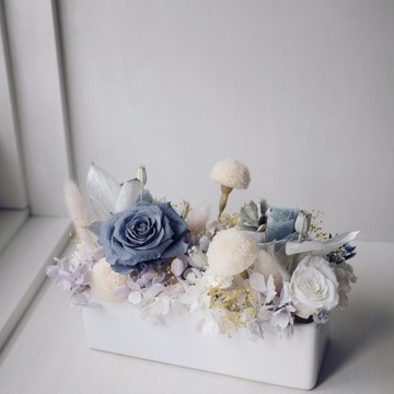 永生花桌花   生日 l 週年 l 開幕 l 慶祝 l 藍色系