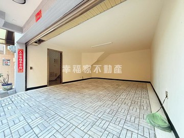 北區賢北挑高雙車透天｜台南市北區賢北街