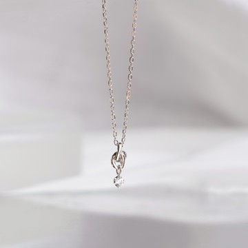 【Isha Jewelry】快速出貨！小小微光 純銀項鍊 | 小皇冠鑲嵌 精選鋯鑽 鎖骨鍊 輕珠寶