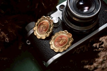 【老飾品/西洋老件】VINTAGE金色彩繪古典造型古著夾式耳環