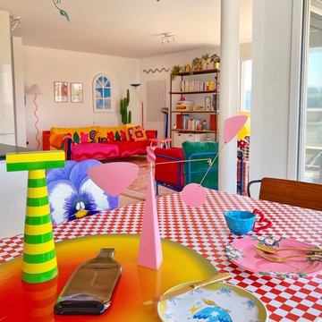 西班牙 VOLTA  FIJI 多巴胺配色藝術擺件 猛男粉色少女心裝飾擺設