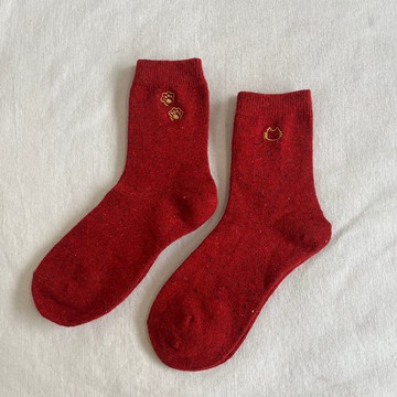 新年紅色點點紗襪。金色刺繡貓頭/貓手手。38-42 男女適用於