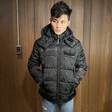 美國百分百【全新真品】Superdry 極度乾燥 厚外套 連帽 防風 短版 帽子可拆 迷彩 黑色 L號 AQ38