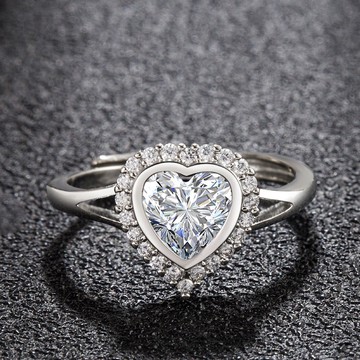 隔日到貨 寵愛 求婚 50分 0.5克拉 莫桑鑽 戒指 八心八箭 可調式戒圍 不退色A18