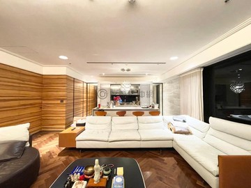 大城梧同｜主附53坪三改二雙車｜次頂高樓露台精裝｜台中市西屯區西苑路